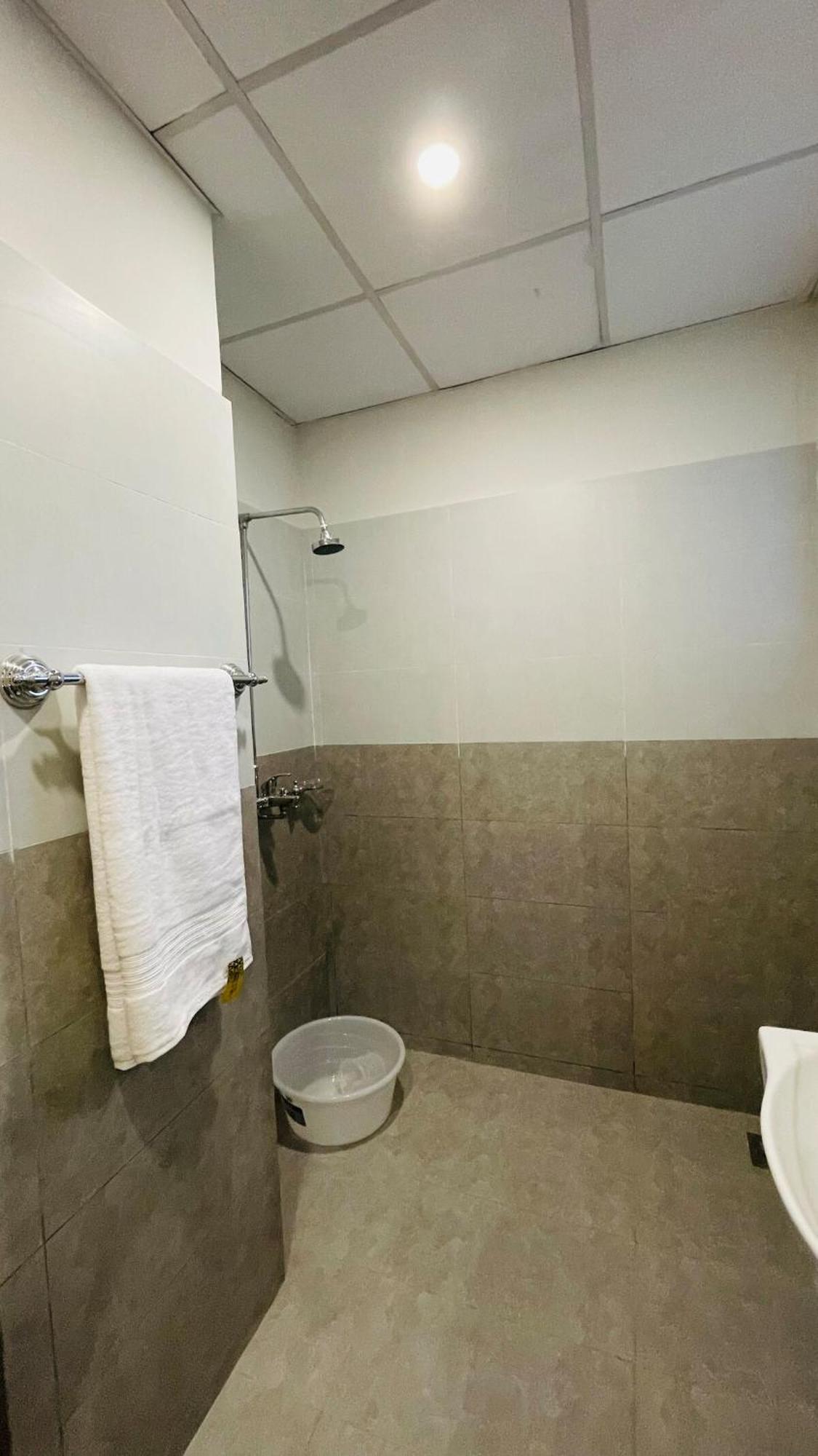 Flat In Central イスラマバード エクステリア 写真